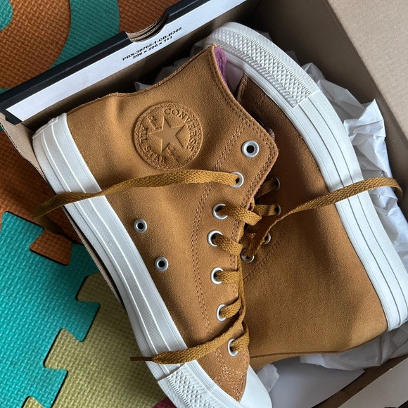 Converse CTAS high tops - Picture 7 of 7